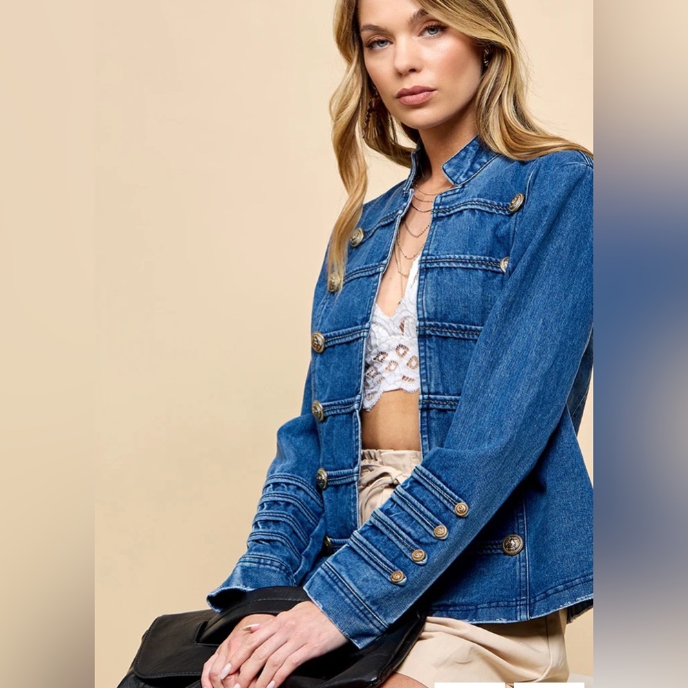 NWT Cezele ClassicDouble Breasted Blue Jean Jacket with Gold Buttons - Size M